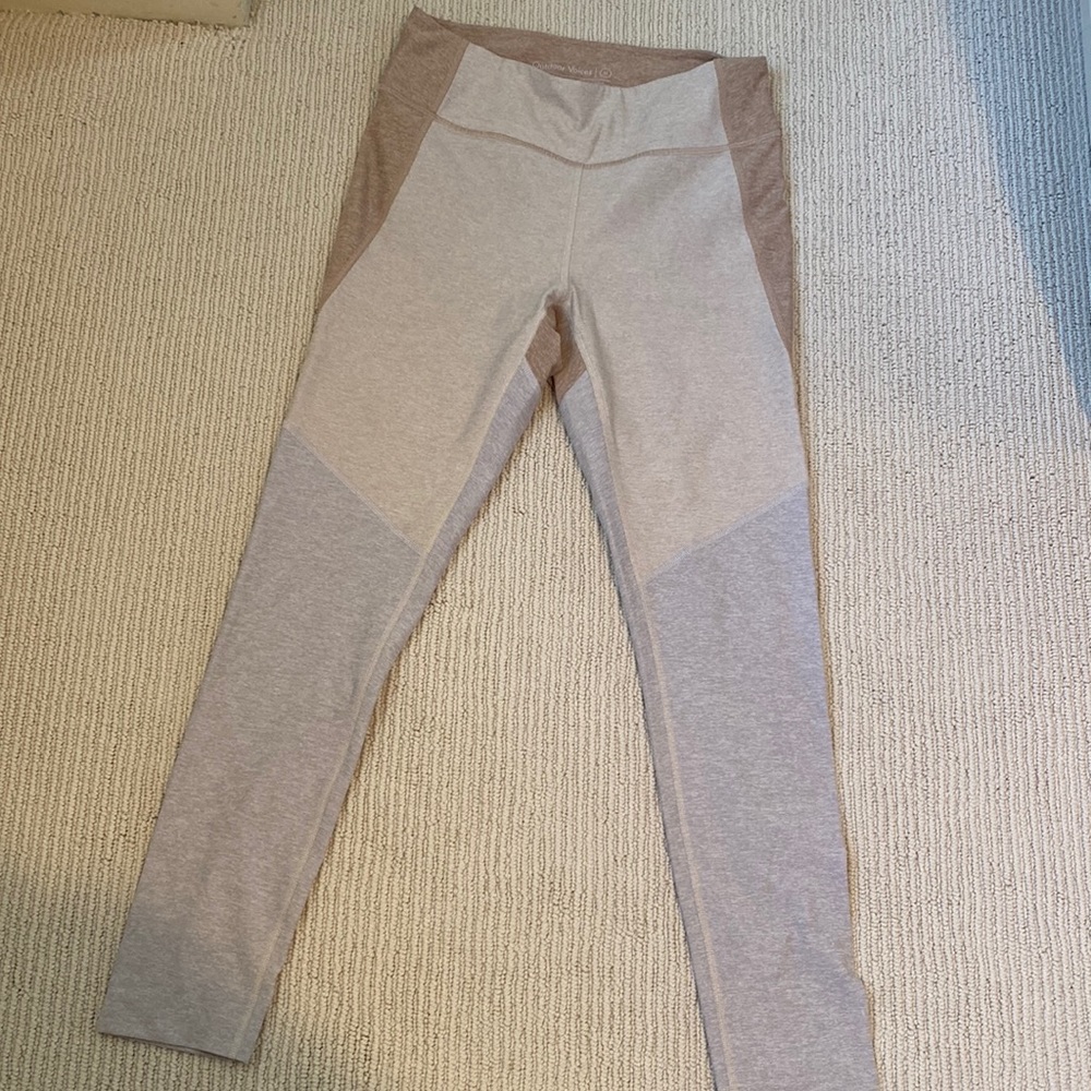 Outdoor voices legging. Size medium